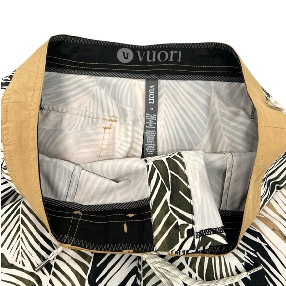 Vuori Cruise Wheat Frond 8” Leaf Print Boardshorts Swim Trunks Men’s 33 - Picture 7 of 13